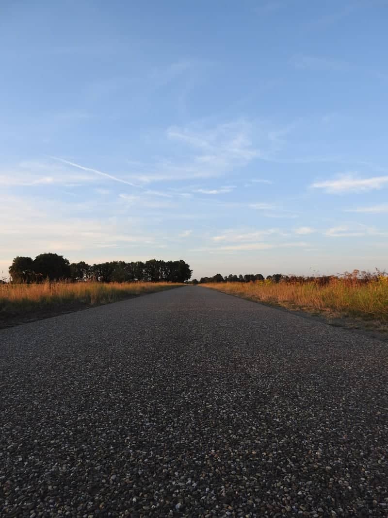 Assen Countryside Path - Image 1