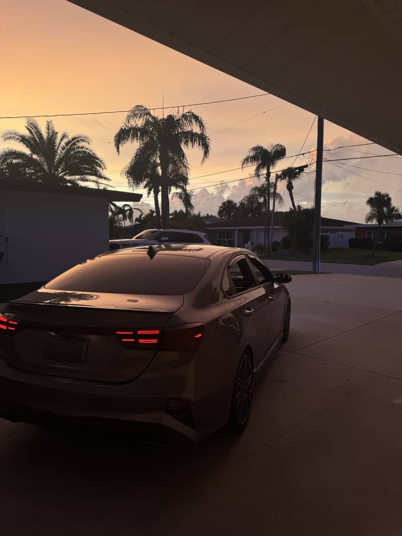 Indian Rocks Beach Sunset Driveway - Image 1