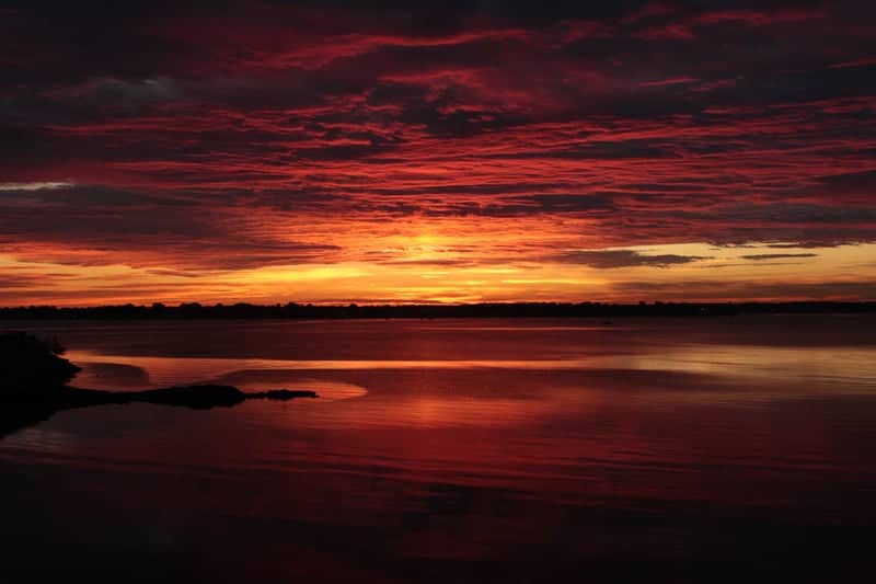 Eastchester Bay Waterfront - Image 1