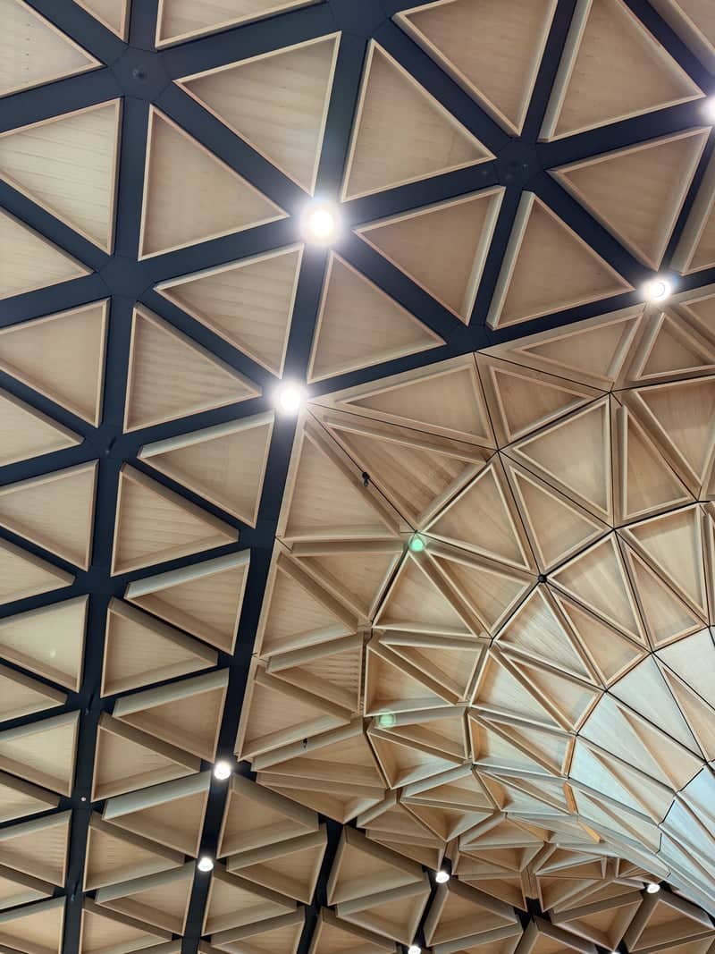 Seattle-Tacoma International Airport - N Concourse - Image 1