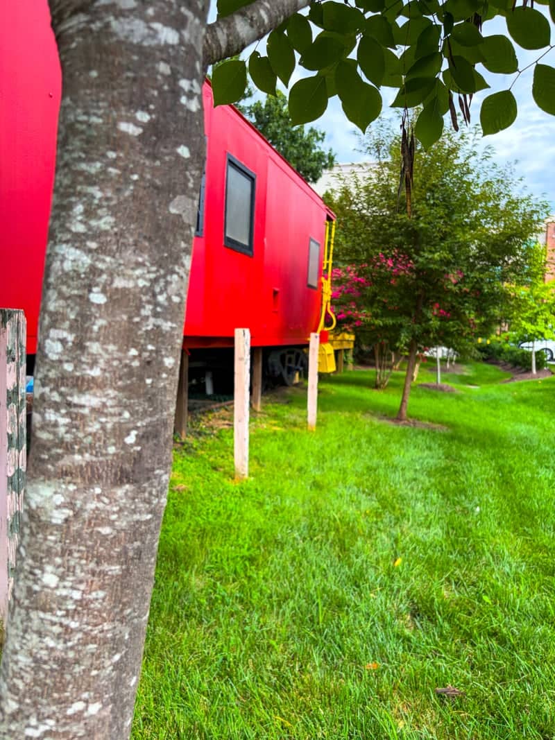 Haymarket Red Caboose - Image 1