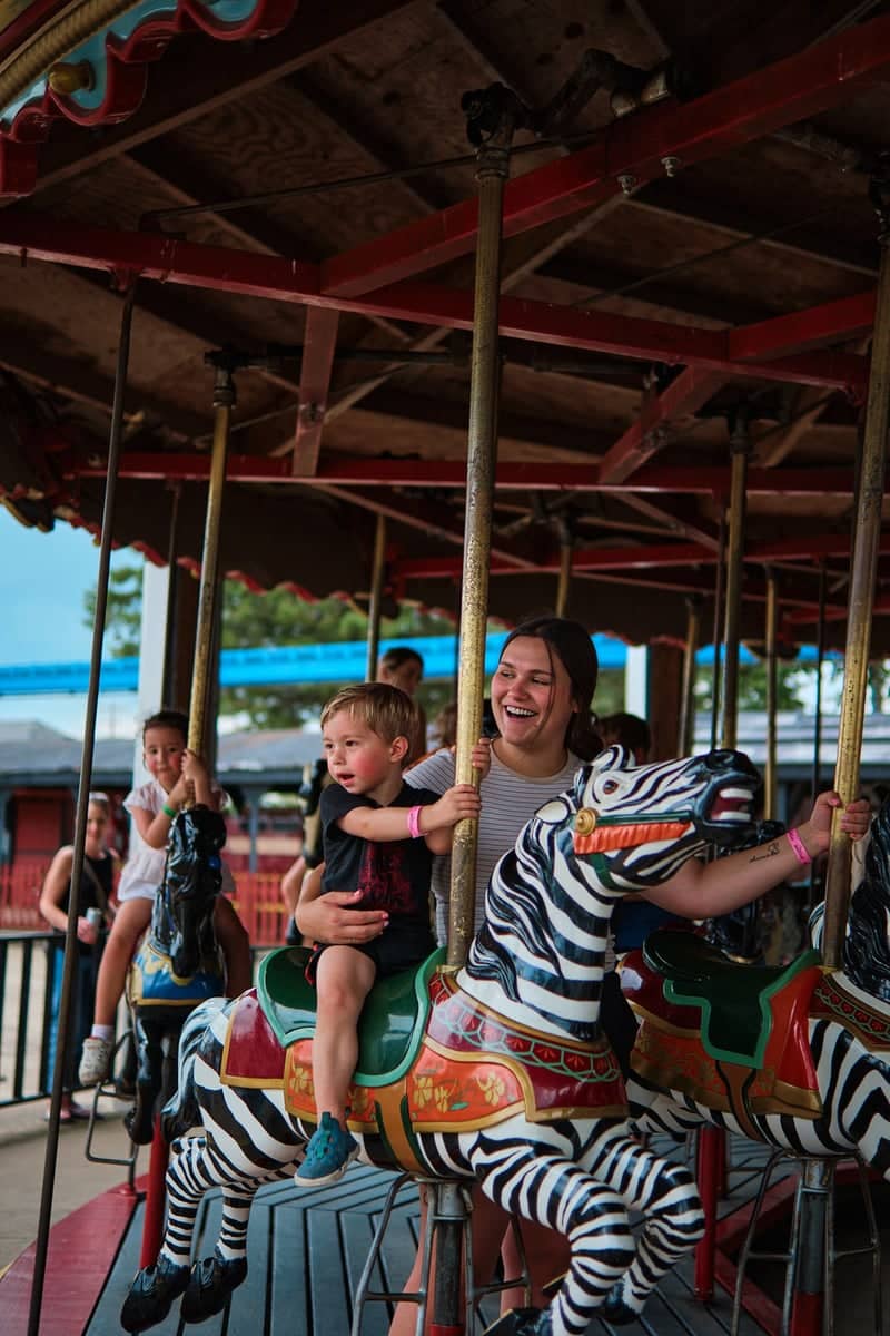 Little Amerricka Amusement Park - Image 1