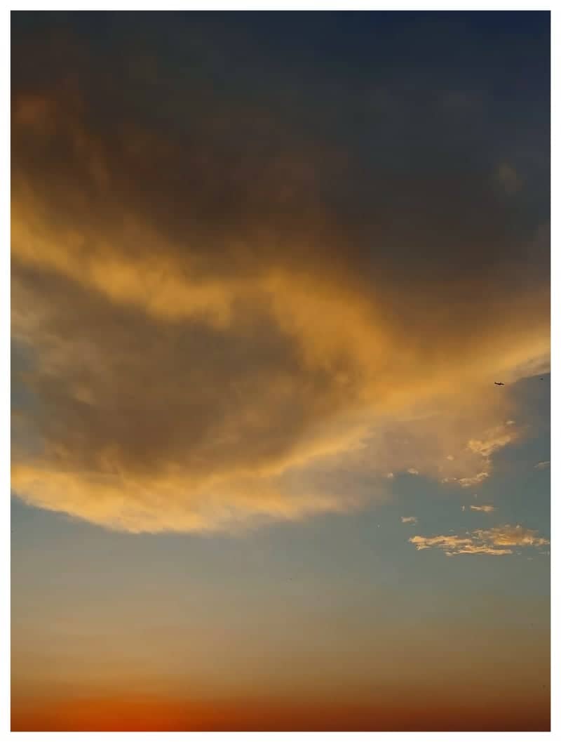 Küçükçekmece Lake Sky View - Image 1