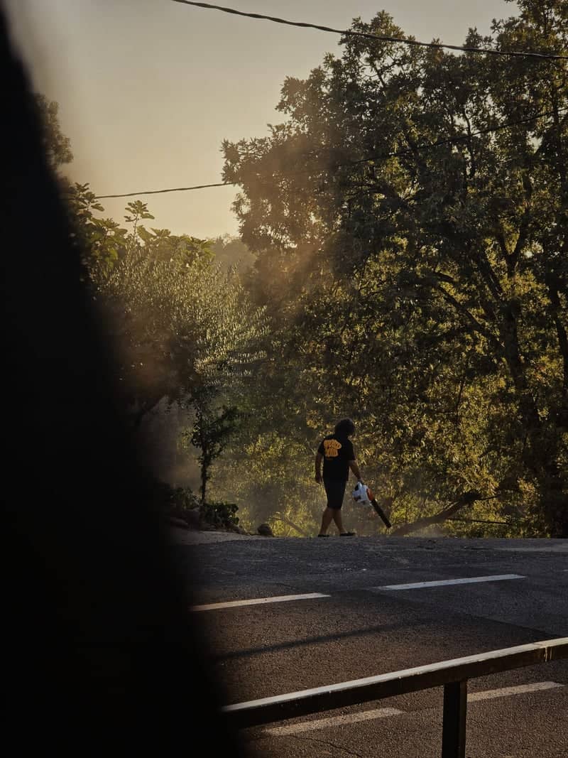 Villanueva de la Vera Roadside - Image 1