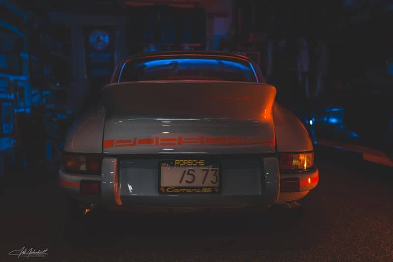 Classic Porsche Garage - Image 1