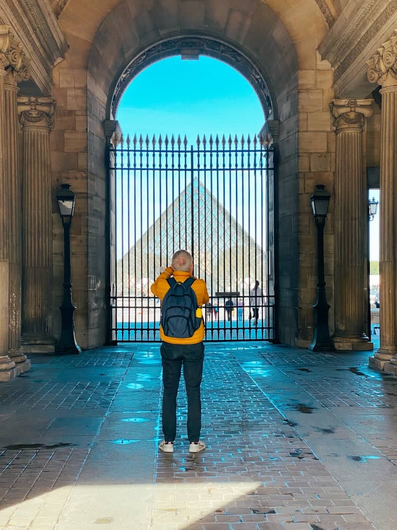 Louvre Museum Archway View - Image 1