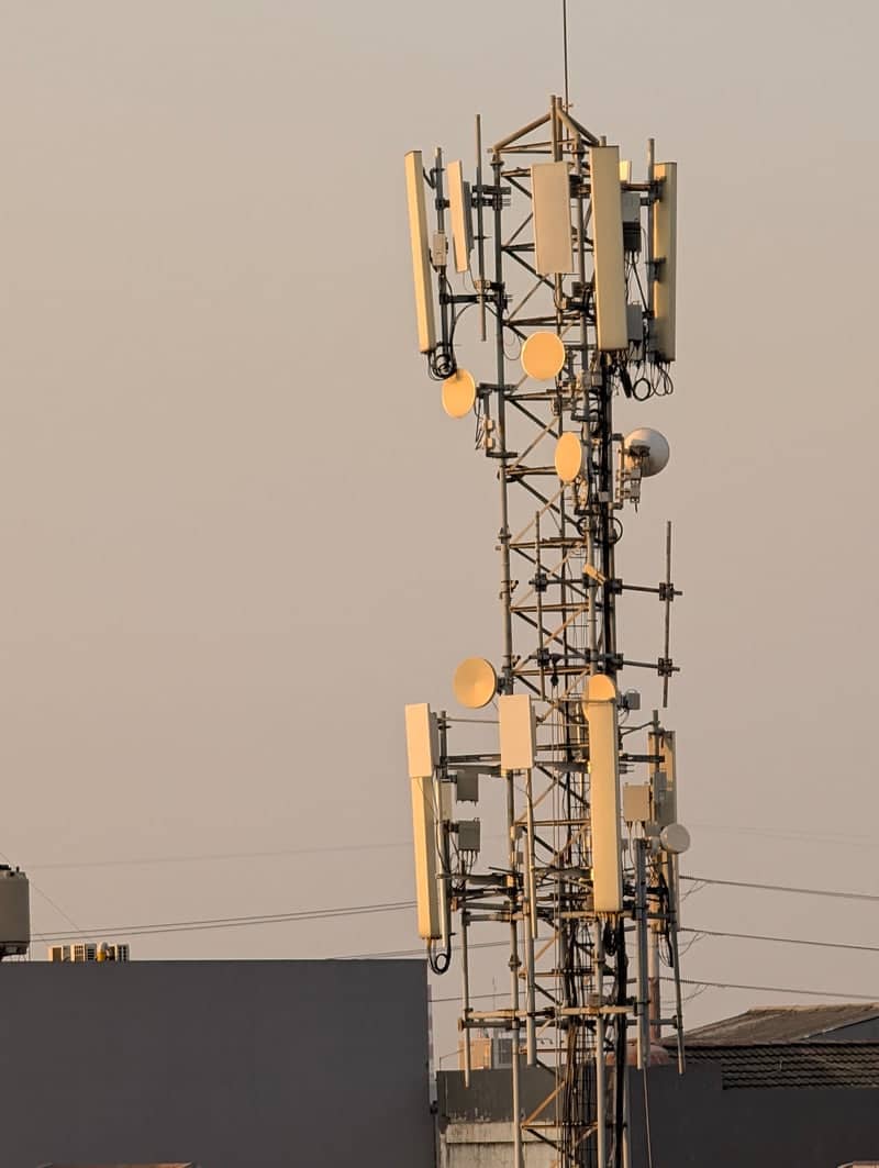 West Jakarta Rooftop Cell Tower - Image 1