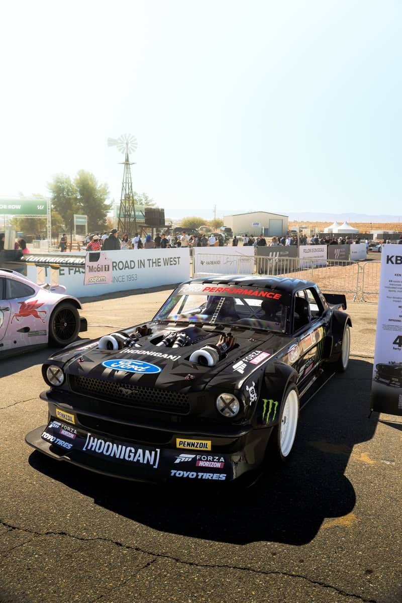 Willow Springs International Raceway - Image 1