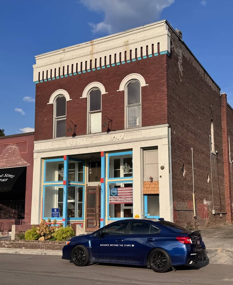 Historic Front Street Storefront - Image 1