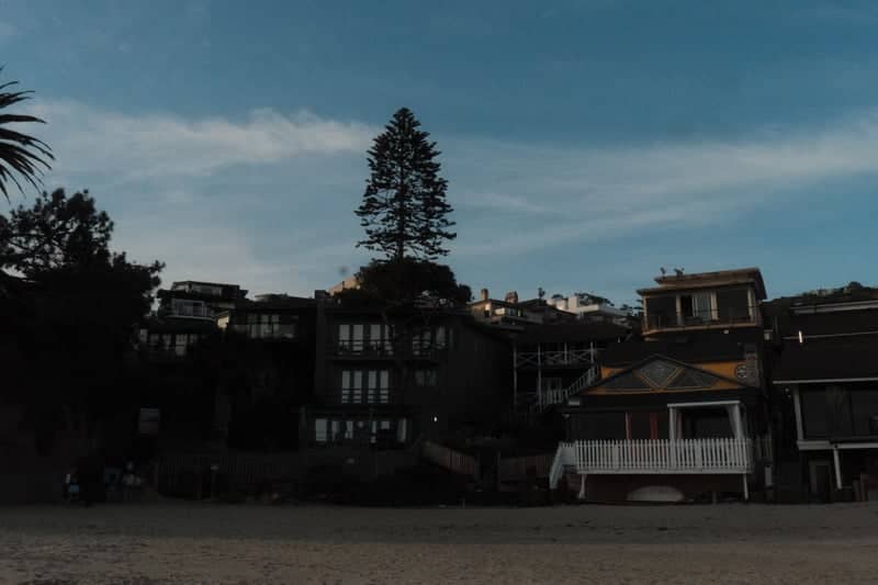 Victoria Beachfront Houses - Image 1
