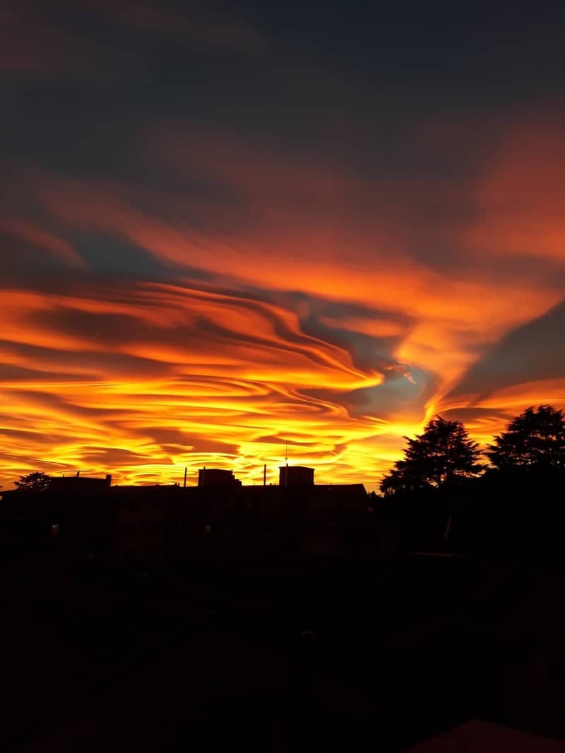 Varese Skyline Sunset - Image 1