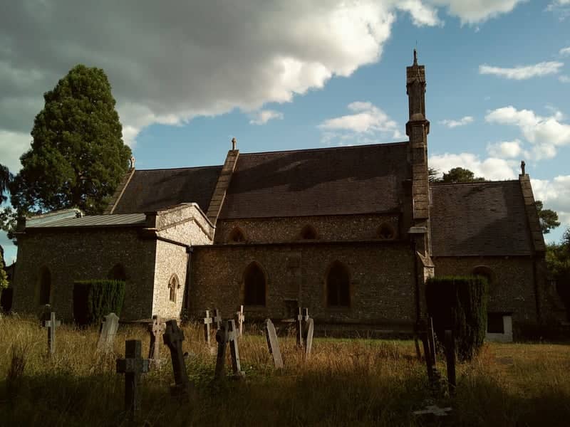 Holy Trinity Church, Prestwood - Image 2