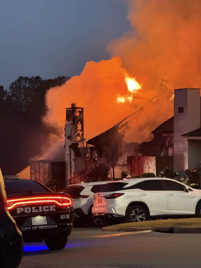 Willow Bend Apartments - Image 1