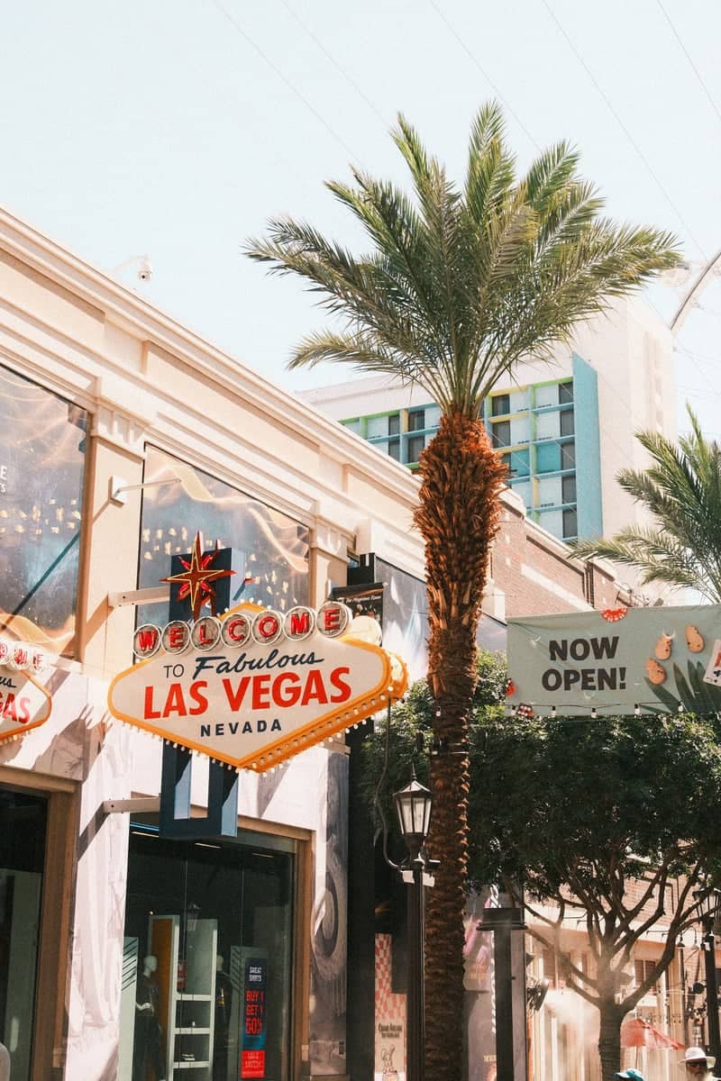 Welcome to Fabulous Las Vegas Sign (Downtown) - Image 1