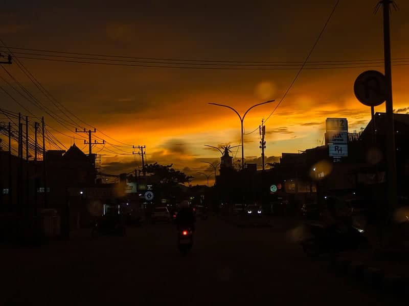 Samarinda Urban Sunset - Image 1