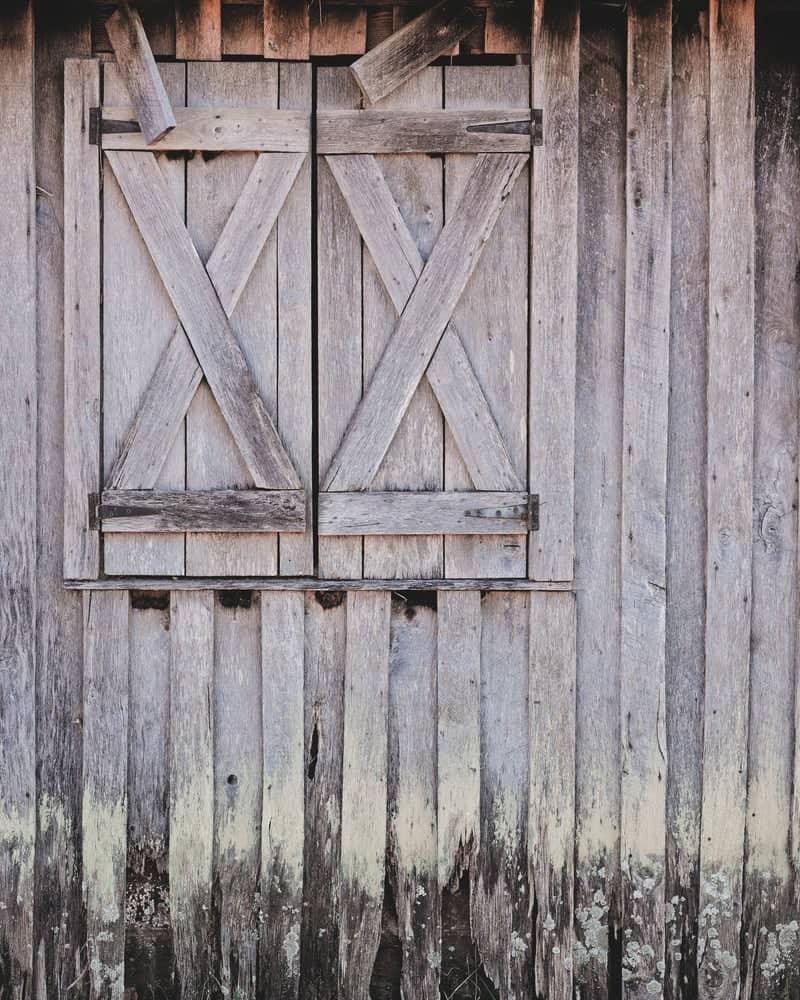 Weathered Wooden Outbuilding - Image 1