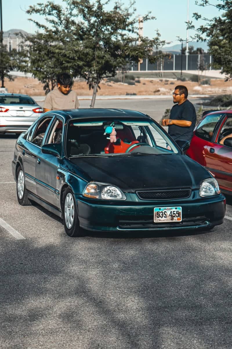Bakersfield Car Meet Spot - Image 1