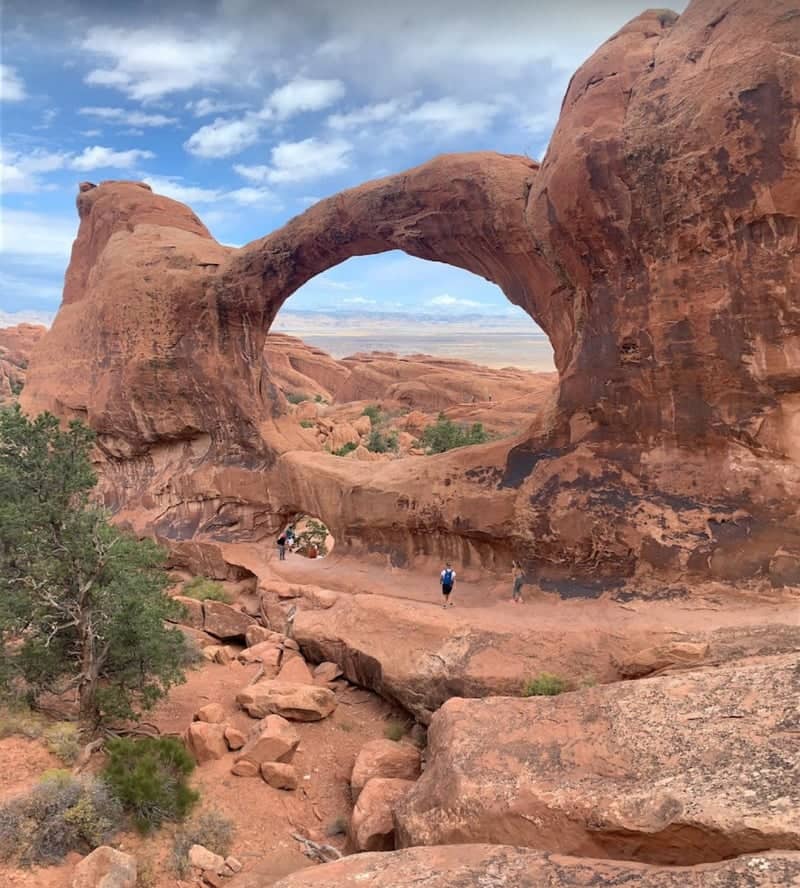 Double O Arch - Image 1