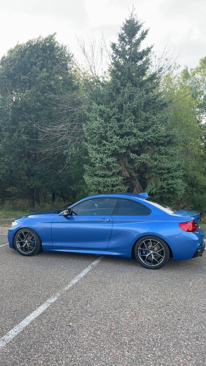 Mendota Heights Wooded Parking Lot - Image 1