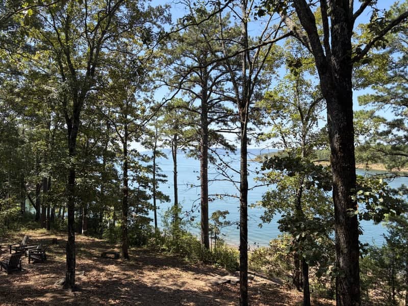 Greers Ferry Lake Overlook at Tannenbaum - Image 1