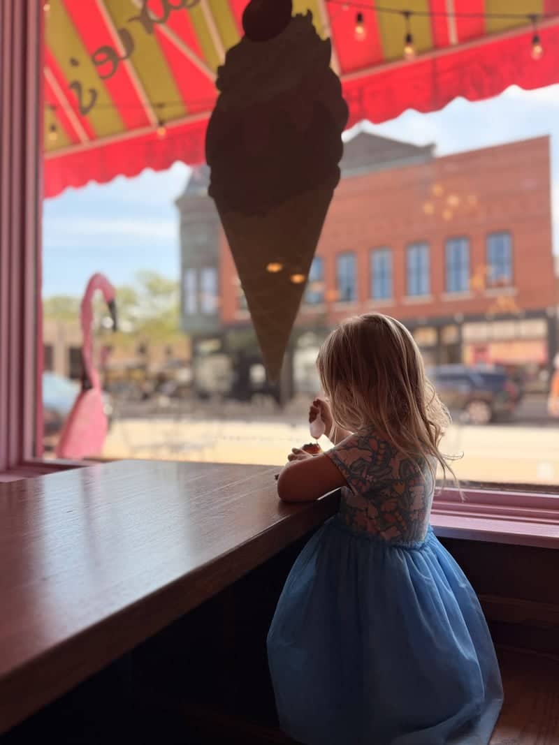 Garee's Sweet Treats - Image 1