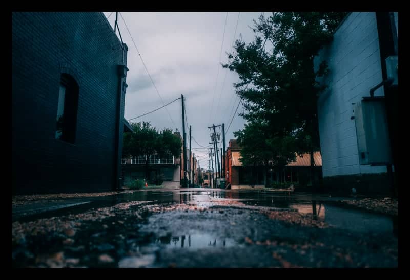 Downtown Taylor Alleyway - Image 1